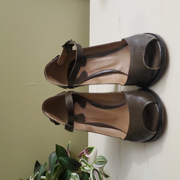 Chloé | Dark Olive Green Patent Leather Peep-toe Heels Sz 37 - Picture 4 of 15